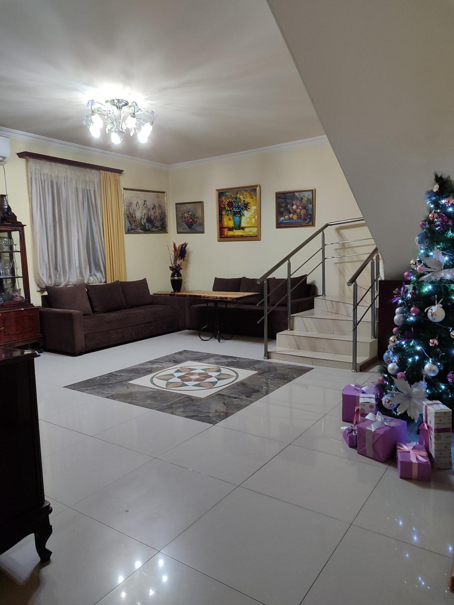 Bonjour House Hotel Ереван Екстериор снимка