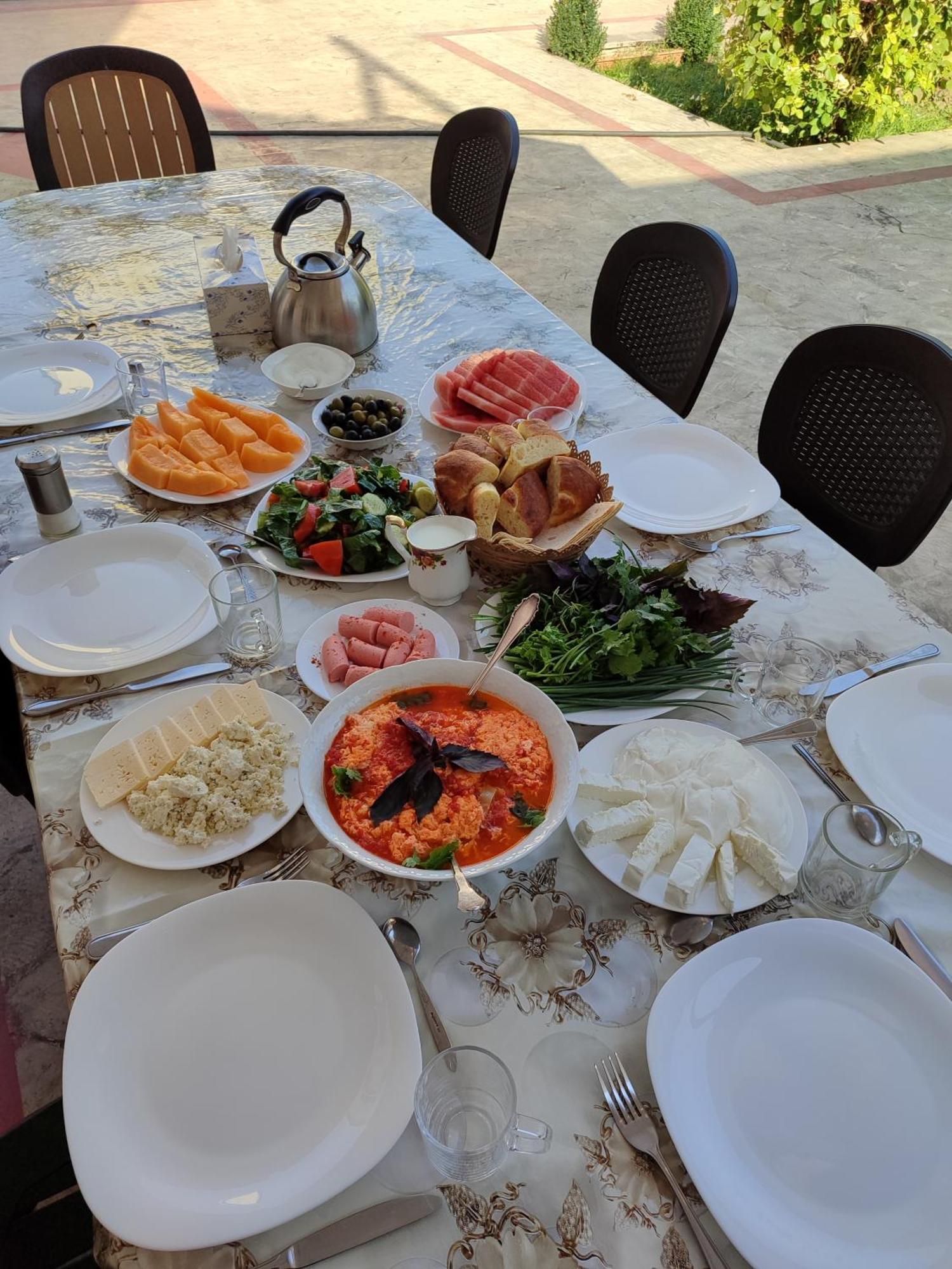 Bonjour House Hotel Ереван Екстериор снимка