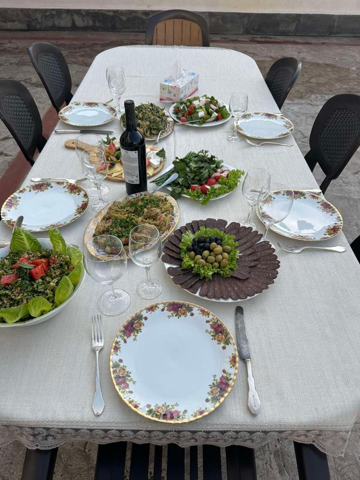 Bonjour House Hotel Ереван Екстериор снимка